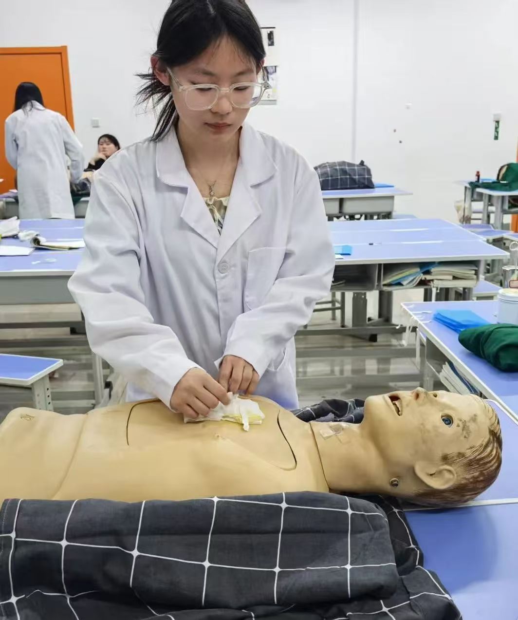 医学影像技术实训区(数字化X光机操作台)